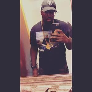 Meet your Posher, Derrick